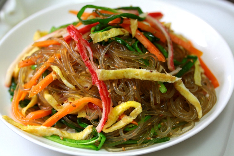 อร่อยเพื่อสุขภาพ กับ ฉับเช ผัดวุ้นเส้นฉบับเกาหลี