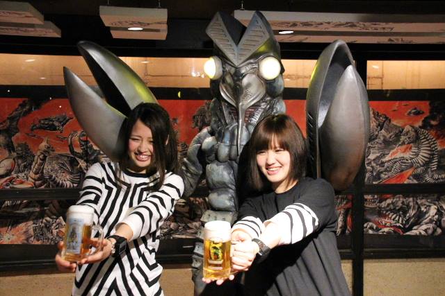 ร้านอาหาร Ultraman / Monster ที่ญี่ปุ่น 